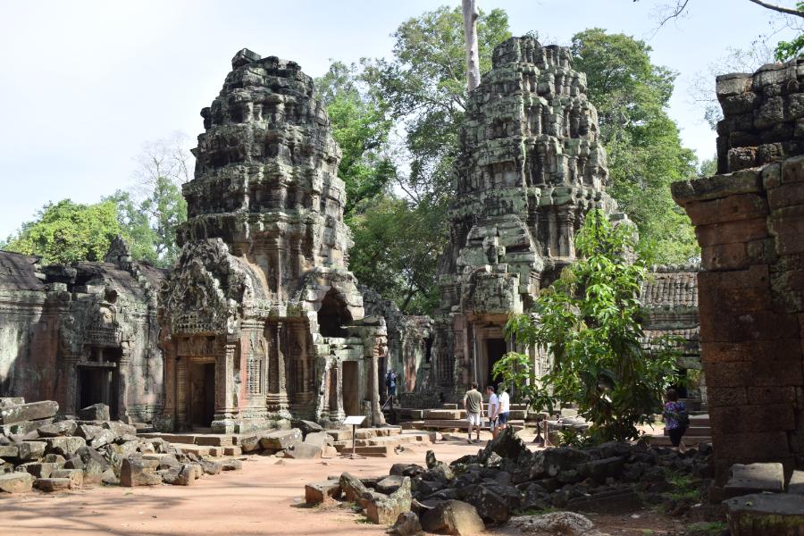Angkor Taphrom Temple