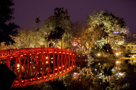 Hoan Kiem See, Hanoi - Thue Huc, pixabay.com Hanoi