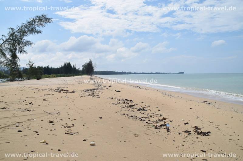 Bang Lut Beach Khao Lak &copy; tropical-travel.com