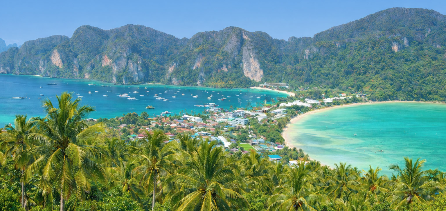 Koh Phi Phi &copy; tropical-travel.com