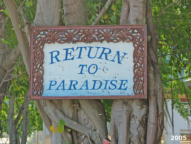 Koh Phi Phi &copy; tropical-travel.com