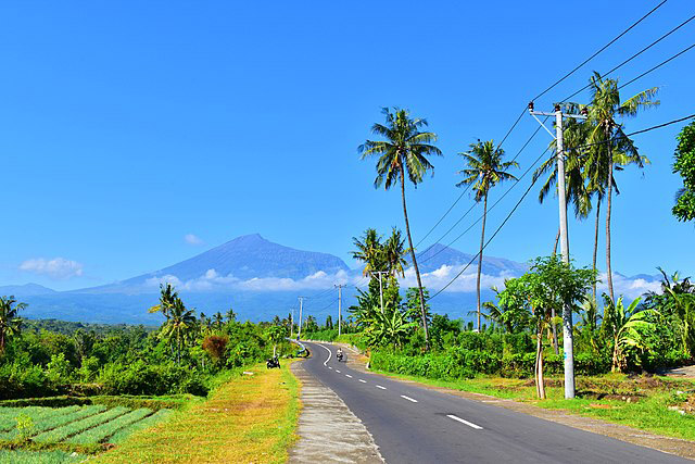 Lombok - Suryanata-budi, pixabay.com Lombok