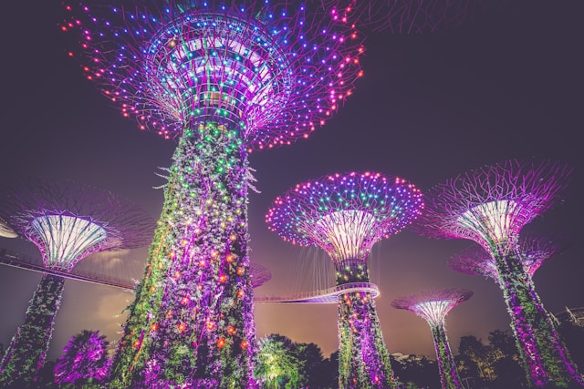 Singapur - Mike Enerio - unsplash.com Singapur